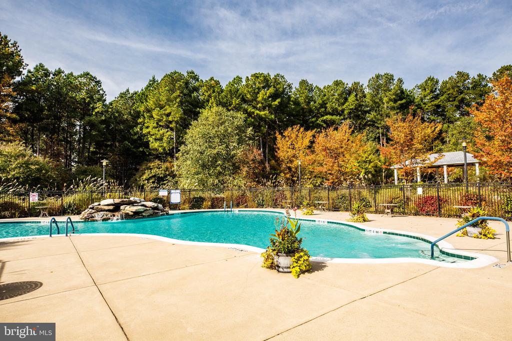 5705 W KESSLERS XING, FREDERICKSBURG, Virginia 22407, 4 Bedrooms Bedrooms, ,3 BathroomsBathrooms,Residential,5705 W KESSLERS XING,VASP2043426 MLS # VASP2043426 5705 W KESSLERS XING, FREDERICKSBURG, Virginia 22407, 4 Bedrooms Bedrooms, ,3 BathroomsBathrooms,Residential,5705 W KESSLERS XING,VASP2043426 MLS # VASP2043426