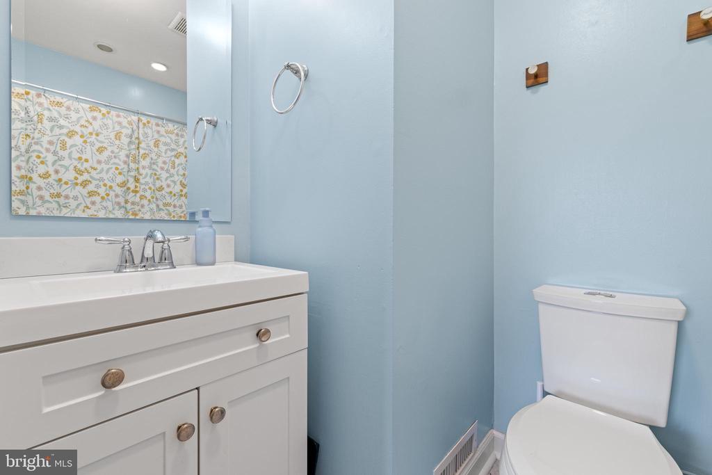 10712 HEATHERWOOD DR, SPOTSYLVANIA, Virginia 22553, 3 Bedrooms Bedrooms, ,2 BathroomsBathrooms,Residential,10712 HEATHERWOOD DR,VASP2043496 MLS # VASP2043496 10712 HEATHERWOOD DR, SPOTSYLVANIA, Virginia 22553, 3 Bedrooms Bedrooms, ,2 BathroomsBathrooms,Residential,10712 HEATHERWOOD DR,VASP2043496 MLS # VASP2043496