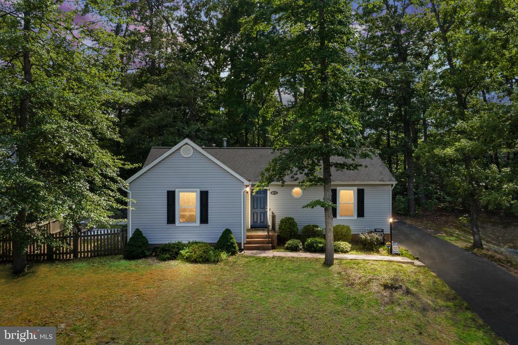 10712 HEATHERWOOD DR, SPOTSYLVANIA, Virginia 22553, 3 Bedrooms Bedrooms, ,2 BathroomsBathrooms,Residential,10712 HEATHERWOOD DR,VASP2043496 MLS # VASP2043496 10712 HEATHERWOOD DR, SPOTSYLVANIA, Virginia 22553, 3 Bedrooms Bedrooms, ,2 BathroomsBathrooms,Residential,10712 HEATHERWOOD DR,VASP2043496 MLS # VASP2043496