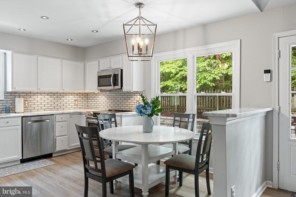10712 HEATHERWOOD DR, SPOTSYLVANIA, Virginia 22553, 3 Bedrooms Bedrooms, ,2 BathroomsBathrooms,Residential,10712 HEATHERWOOD DR,VASP2043496 MLS # VASP2043496 10712 HEATHERWOOD DR, SPOTSYLVANIA, Virginia 22553, 3 Bedrooms Bedrooms, ,2 BathroomsBathrooms,Residential,10712 HEATHERWOOD DR,VASP2043496 MLS # VASP2043496
