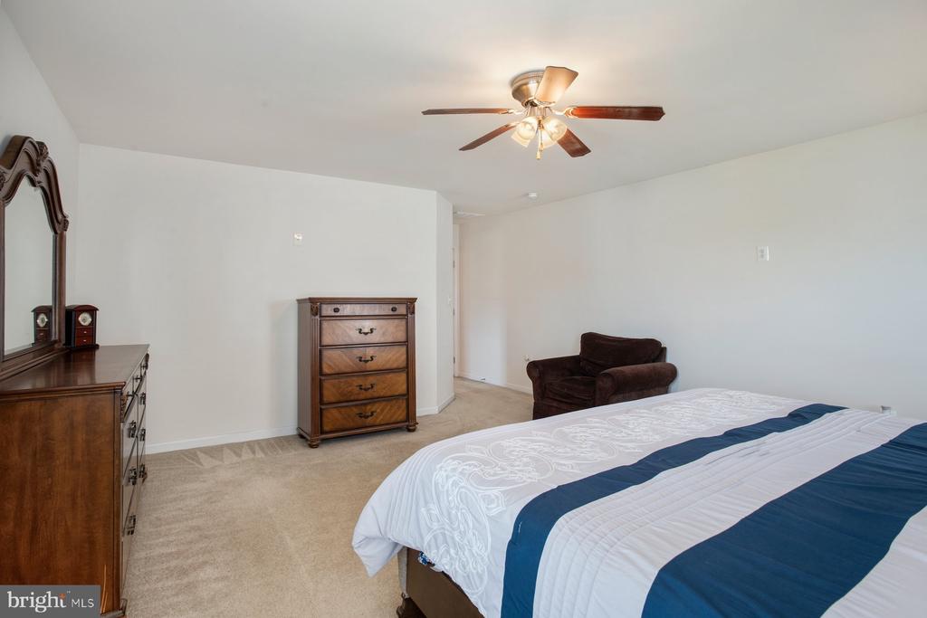 6008 OAKTON BEECH LN, FREDERICKSBURG, Virginia 22407, 5 Bedrooms Bedrooms, ,2 BathroomsBathrooms,Residential,6008 OAKTON BEECH LN,VASP2043502 MLS # VASP2043502 6008 OAKTON BEECH LN, FREDERICKSBURG, Virginia 22407, 5 Bedrooms Bedrooms, ,2 BathroomsBathrooms,Residential,6008 OAKTON BEECH LN,VASP2043502 MLS # VASP2043502