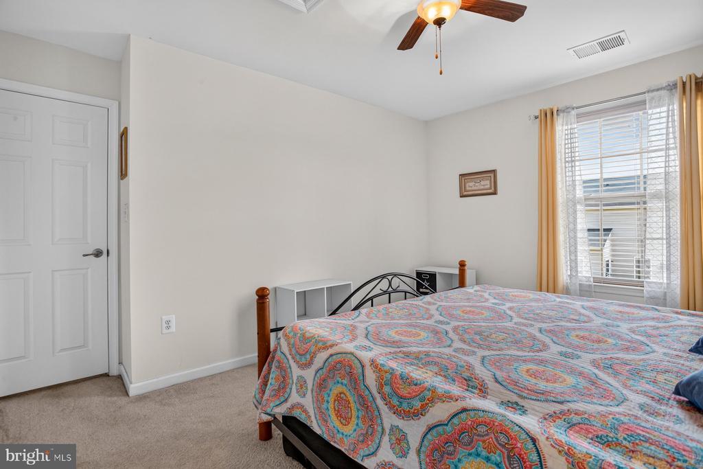 6008 OAKTON BEECH LN, FREDERICKSBURG, Virginia 22407, 5 Bedrooms Bedrooms, ,2 BathroomsBathrooms,Residential,6008 OAKTON BEECH LN,VASP2043502 MLS # VASP2043502 6008 OAKTON BEECH LN, FREDERICKSBURG, Virginia 22407, 5 Bedrooms Bedrooms, ,2 BathroomsBathrooms,Residential,6008 OAKTON BEECH LN,VASP2043502 MLS # VASP2043502