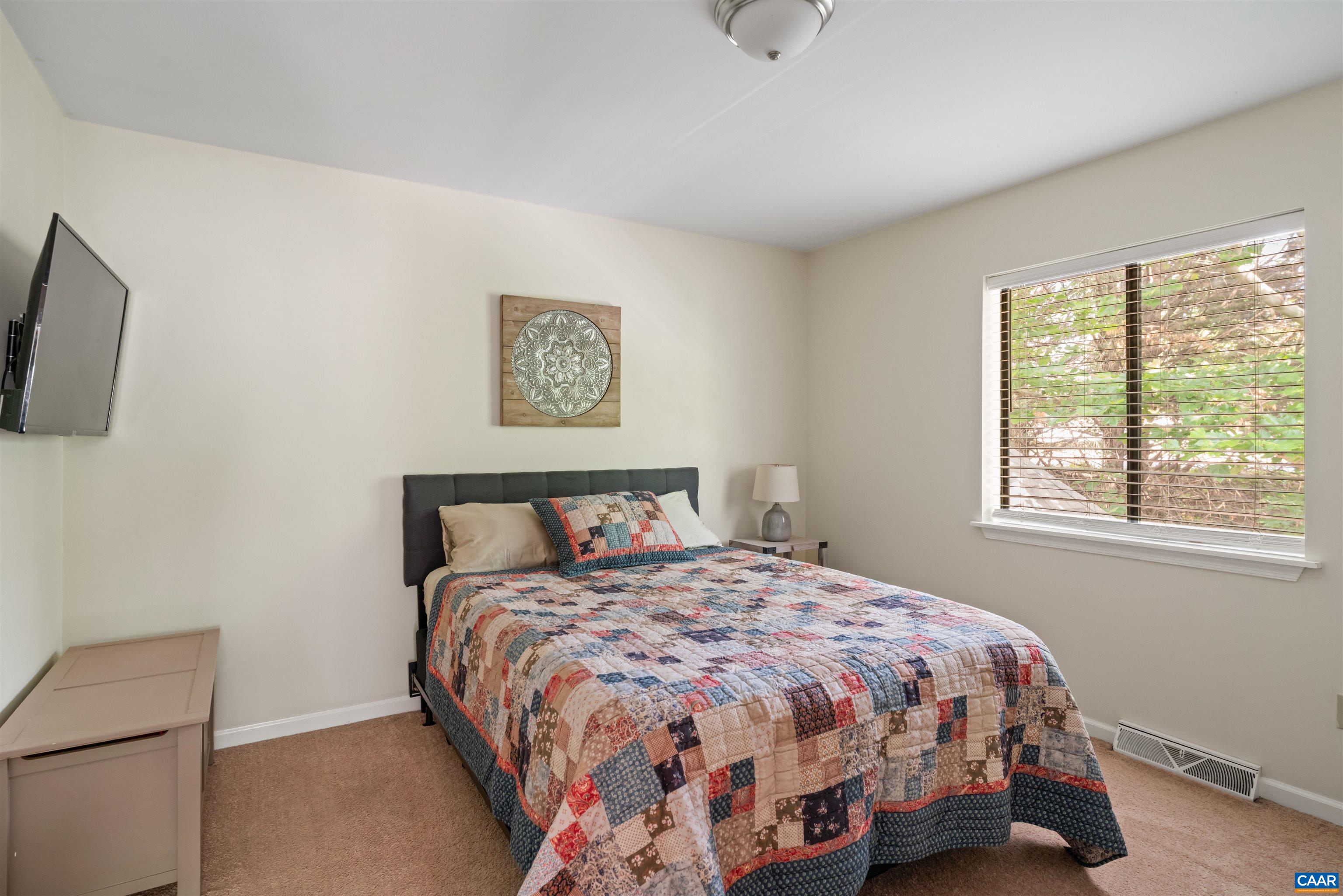 7 RIDGEVIEW CIR, CHARLOTTESVILLE, Virginia 22902, 3 Bedrooms Bedrooms, ,2 BathroomsBathrooms,Residential,7 RIDGEVIEW CIR,679149 MLS # 679149 7 RIDGEVIEW CIR, CHARLOTTESVILLE, Virginia 22902, 3 Bedrooms Bedrooms, ,2 BathroomsBathrooms,Residential,7 RIDGEVIEW CIR,679149 MLS # 679149
