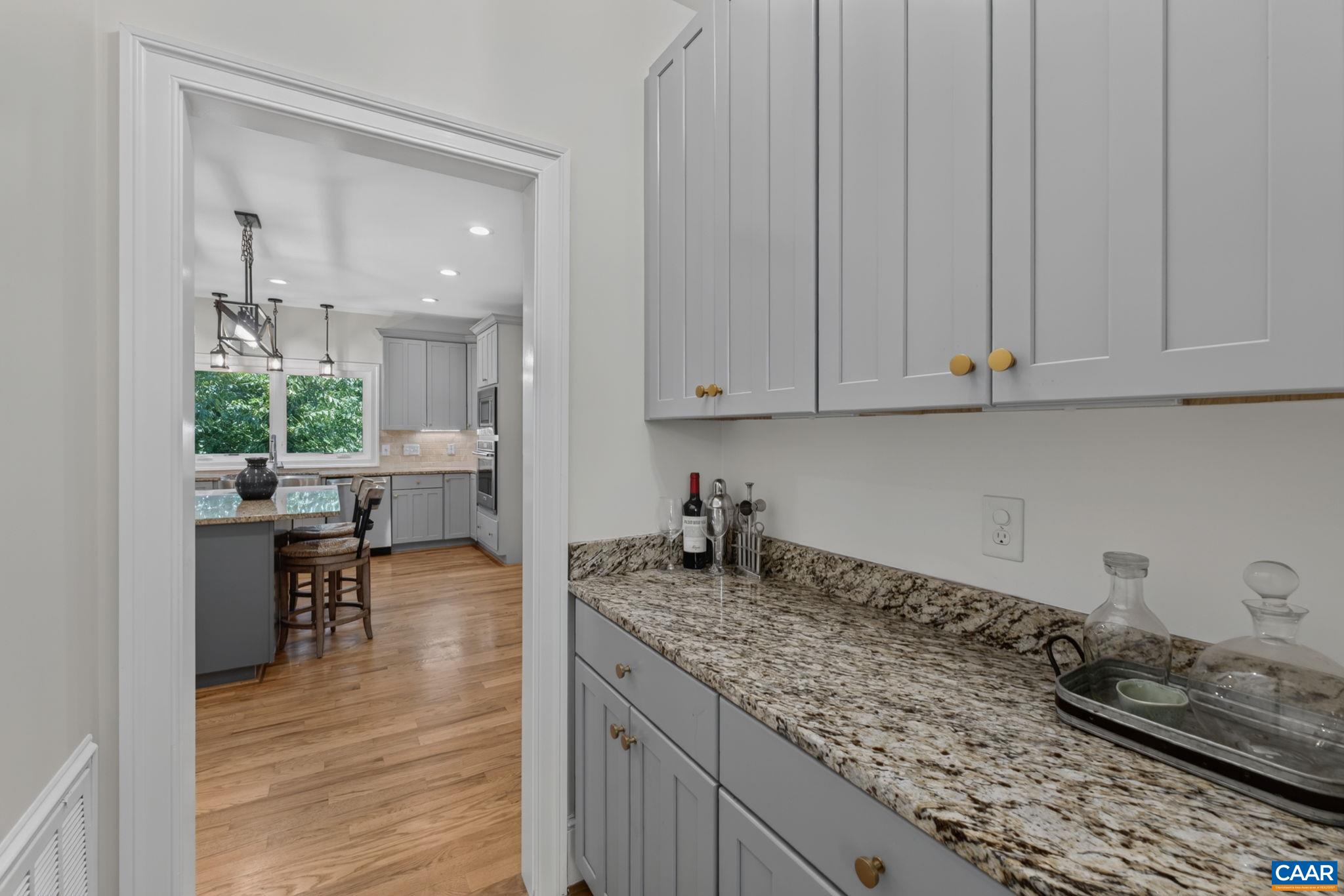 905 WILLISTON CT, CHARLOTTESVILLE, Virginia 22901, 5 Bedrooms Bedrooms, ,4 BathroomsBathrooms,Residential,905 WILLISTON CT,679167 MLS # 679167 905 WILLISTON CT, CHARLOTTESVILLE, Virginia 22901, 5 Bedrooms Bedrooms, ,4 BathroomsBathrooms,Residential,905 WILLISTON CT,679167 MLS # 679167