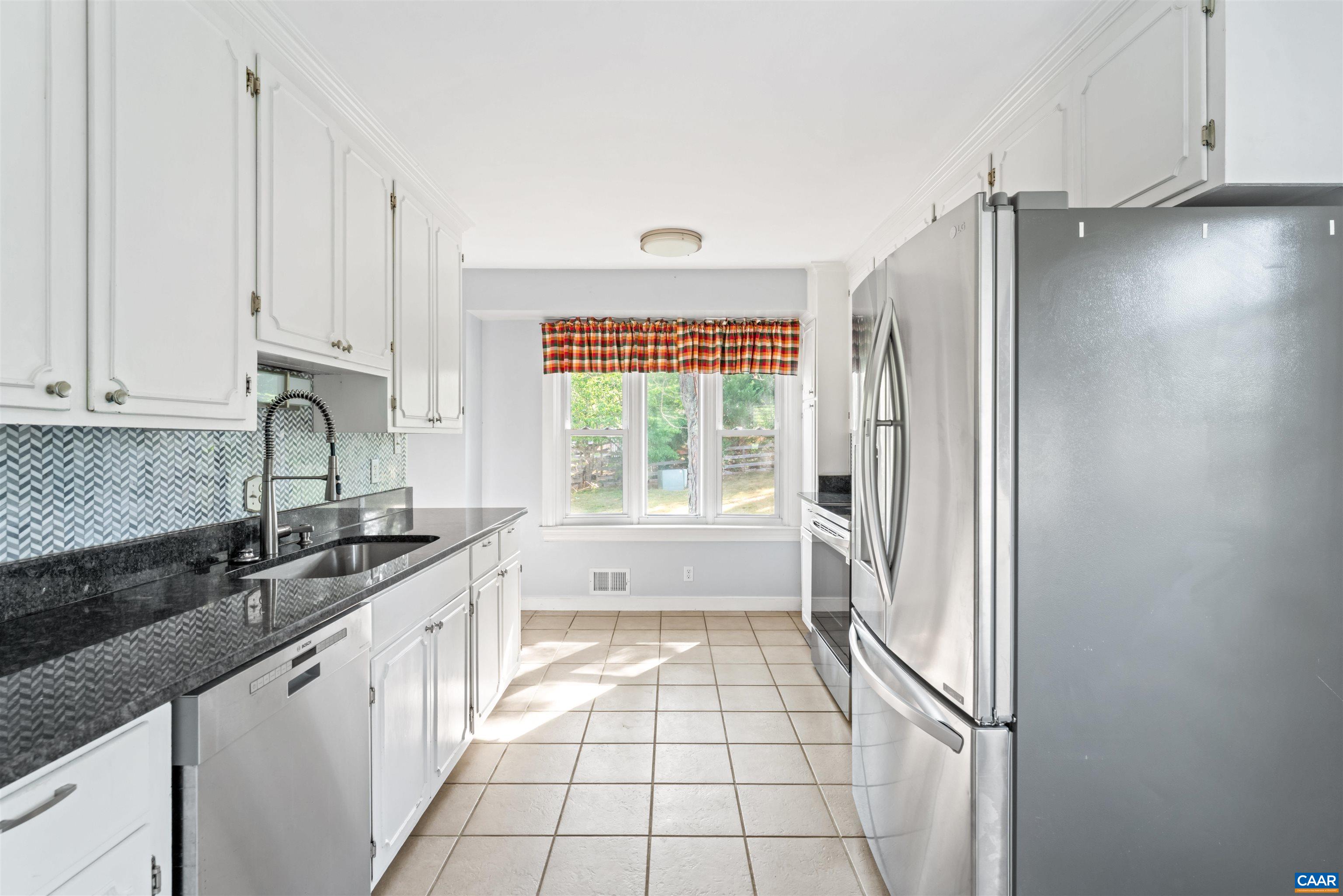 8005 WASHINGTON CT, CHARLOTTESVILLE, Virginia 22911, 5 Bedrooms Bedrooms, ,3 BathroomsBathrooms,Residential,Two for One,8005 WASHINGTON CT,679171 MLS # 679171 8005 WASHINGTON CT, CHARLOTTESVILLE, Virginia 22911, 5 Bedrooms Bedrooms, ,3 BathroomsBathrooms,Residential,Two for One,8005 WASHINGTON CT,679171 MLS # 679171