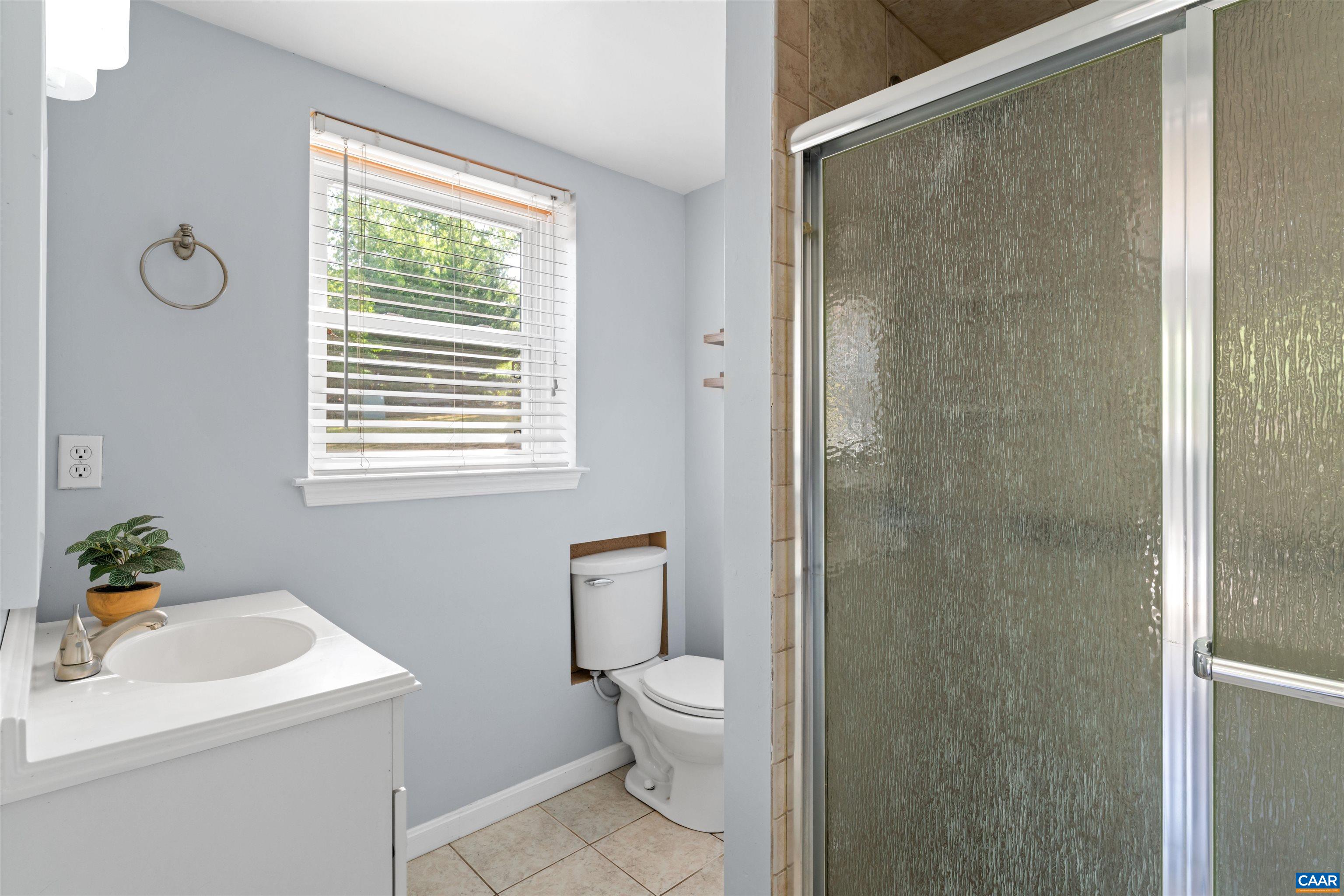 8005 WASHINGTON CT, CHARLOTTESVILLE, Virginia 22911, 5 Bedrooms Bedrooms, ,3 BathroomsBathrooms,Residential,Two for One,8005 WASHINGTON CT,679171 MLS # 679171 8005 WASHINGTON CT, CHARLOTTESVILLE, Virginia 22911, 5 Bedrooms Bedrooms, ,3 BathroomsBathrooms,Residential,Two for One,8005 WASHINGTON CT,679171 MLS # 679171
