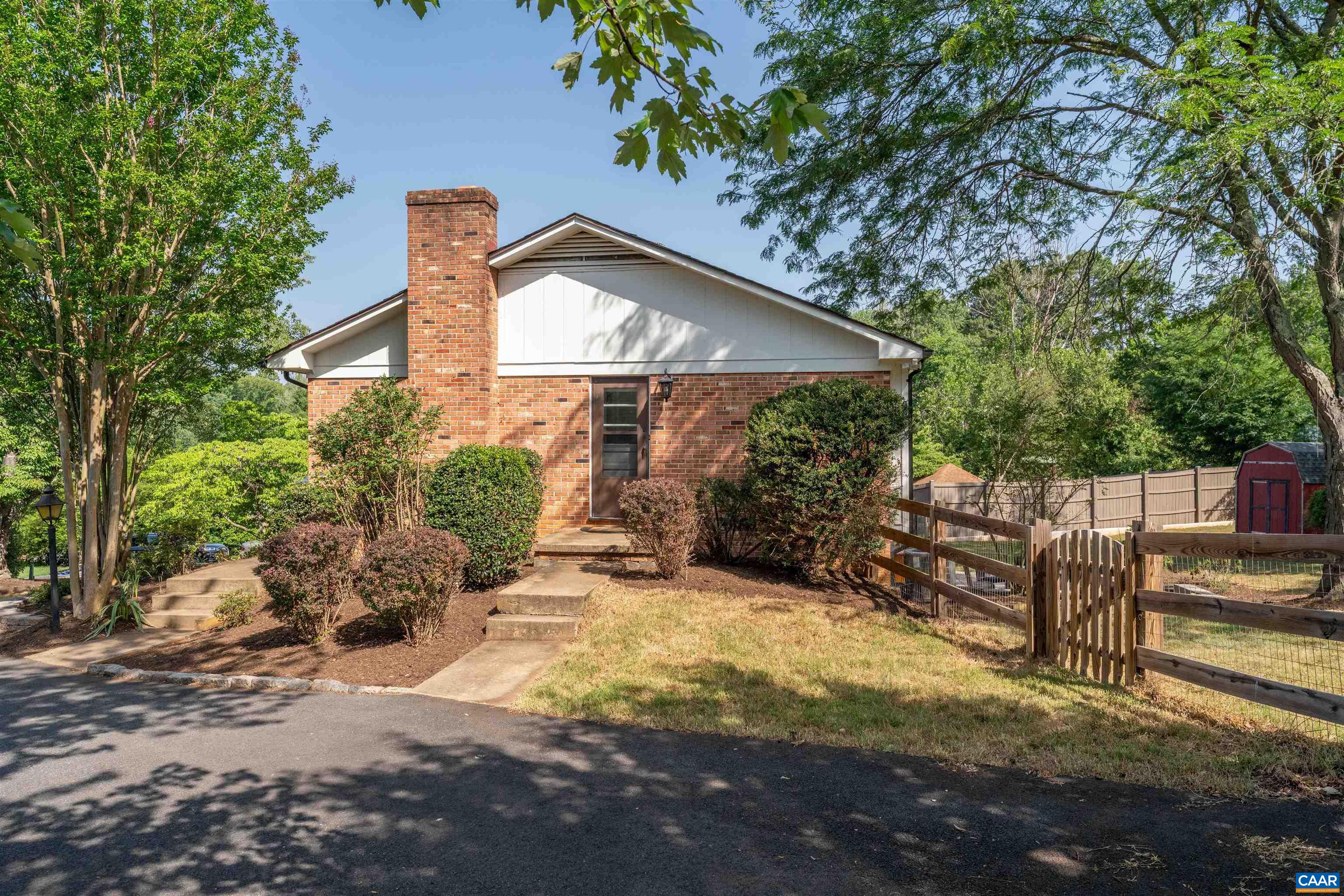 8005 WASHINGTON CT, CHARLOTTESVILLE, Virginia 22911, 5 Bedrooms Bedrooms, ,3 BathroomsBathrooms,Residential,Two for One,8005 WASHINGTON CT,679171 MLS # 679171 8005 WASHINGTON CT, CHARLOTTESVILLE, Virginia 22911, 5 Bedrooms Bedrooms, ,3 BathroomsBathrooms,Residential,Two for One,8005 WASHINGTON CT,679171 MLS # 679171