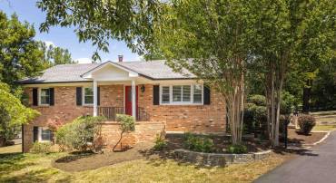 8005 WASHINGTON CT, CHARLOTTESVILLE, Virginia 22911, 5 Bedrooms Bedrooms, ,3 BathroomsBathrooms,Residential,Two for One,8005 WASHINGTON CT,679171 MLS # 679171