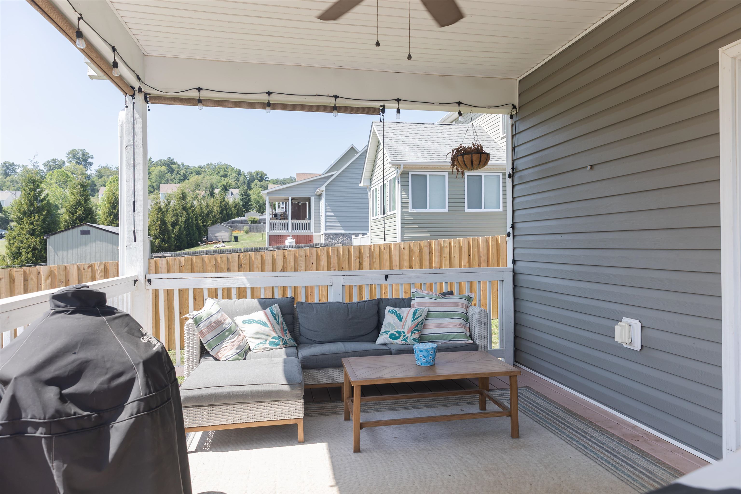 36 HULL HILLS LN, STAUNTON, Virginia 24401, 3 Bedrooms Bedrooms, ,2 BathroomsBathrooms,Residential,36 HULL HILLS LN,679205 MLS # 679205 36 HULL HILLS LN, STAUNTON, Virginia 24401, 3 Bedrooms Bedrooms, ,2 BathroomsBathrooms,Residential,36 HULL HILLS LN,679205 MLS # 679205