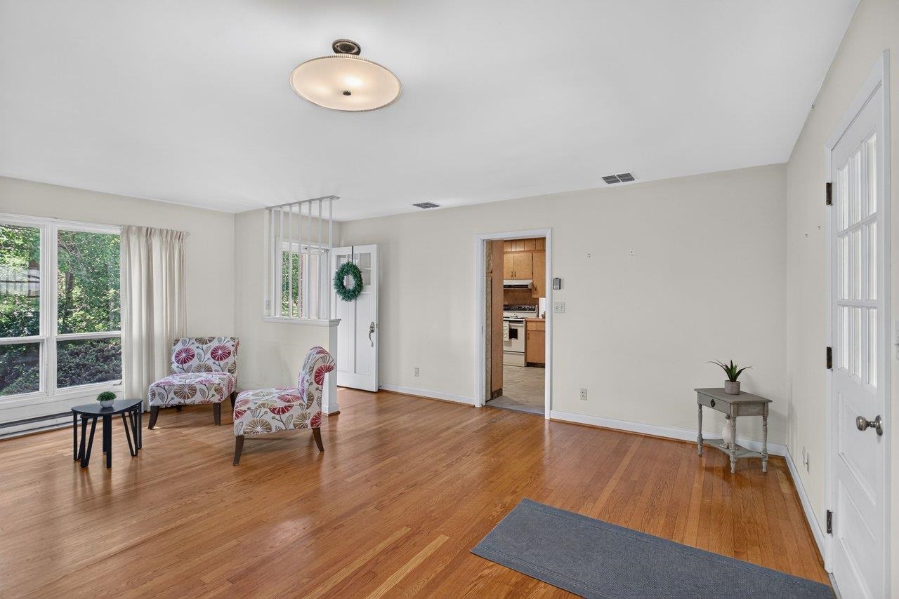 6765 VISTA HEIGHTS RD, BRIDGEWATER, Virginia 22812, 4 Bedrooms Bedrooms, ,2 BathroomsBathrooms,Residential,6765 VISTA HEIGHTS RD,679211 MLS # 679211 6765 VISTA HEIGHTS RD, BRIDGEWATER, Virginia 22812, 4 Bedrooms Bedrooms, ,2 BathroomsBathrooms,Residential,6765 VISTA HEIGHTS RD,679211 MLS # 679211