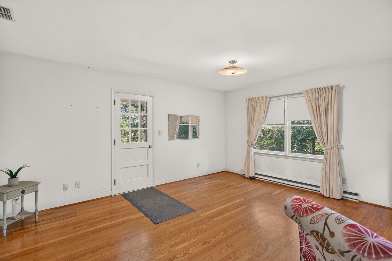 6765 VISTA HEIGHTS RD, BRIDGEWATER, Virginia 22812, 4 Bedrooms Bedrooms, ,2 BathroomsBathrooms,Residential,6765 VISTA HEIGHTS RD,679211 MLS # 679211 6765 VISTA HEIGHTS RD, BRIDGEWATER, Virginia 22812, 4 Bedrooms Bedrooms, ,2 BathroomsBathrooms,Residential,6765 VISTA HEIGHTS RD,679211 MLS # 679211