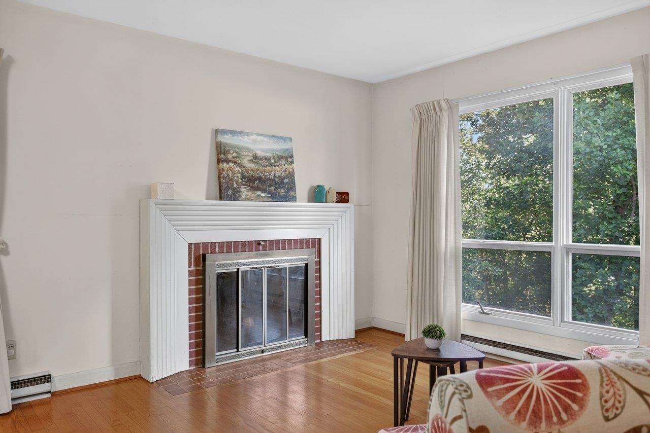 6765 VISTA HEIGHTS RD, BRIDGEWATER, Virginia 22812, 4 Bedrooms Bedrooms, ,2 BathroomsBathrooms,Residential,6765 VISTA HEIGHTS RD,679211 MLS # 679211 6765 VISTA HEIGHTS RD, BRIDGEWATER, Virginia 22812, 4 Bedrooms Bedrooms, ,2 BathroomsBathrooms,Residential,6765 VISTA HEIGHTS RD,679211 MLS # 679211