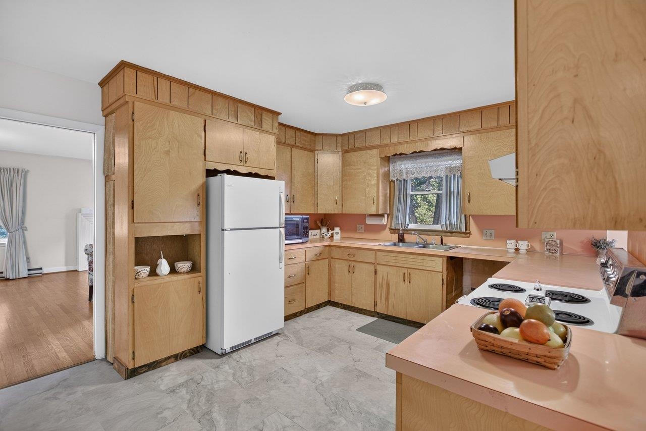 6765 VISTA HEIGHTS RD, BRIDGEWATER, Virginia 22812, 4 Bedrooms Bedrooms, ,2 BathroomsBathrooms,Residential,6765 VISTA HEIGHTS RD,679211 MLS # 679211 6765 VISTA HEIGHTS RD, BRIDGEWATER, Virginia 22812, 4 Bedrooms Bedrooms, ,2 BathroomsBathrooms,Residential,6765 VISTA HEIGHTS RD,679211 MLS # 679211