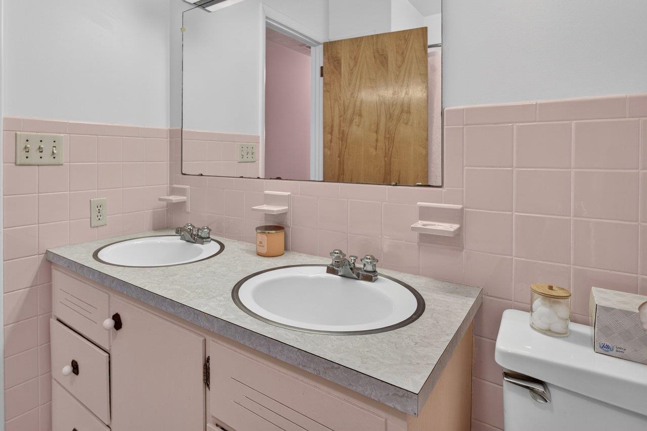 6765 VISTA HEIGHTS RD, BRIDGEWATER, Virginia 22812, 4 Bedrooms Bedrooms, ,2 BathroomsBathrooms,Residential,6765 VISTA HEIGHTS RD,679211 MLS # 679211 6765 VISTA HEIGHTS RD, BRIDGEWATER, Virginia 22812, 4 Bedrooms Bedrooms, ,2 BathroomsBathrooms,Residential,6765 VISTA HEIGHTS RD,679211 MLS # 679211