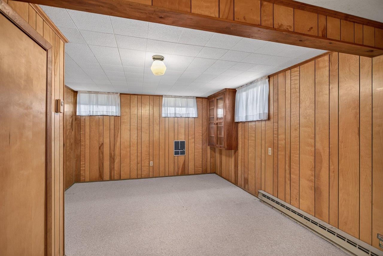6765 VISTA HEIGHTS RD, BRIDGEWATER, Virginia 22812, 4 Bedrooms Bedrooms, ,2 BathroomsBathrooms,Residential,6765 VISTA HEIGHTS RD,679211 MLS # 679211 6765 VISTA HEIGHTS RD, BRIDGEWATER, Virginia 22812, 4 Bedrooms Bedrooms, ,2 BathroomsBathrooms,Residential,6765 VISTA HEIGHTS RD,679211 MLS # 679211
