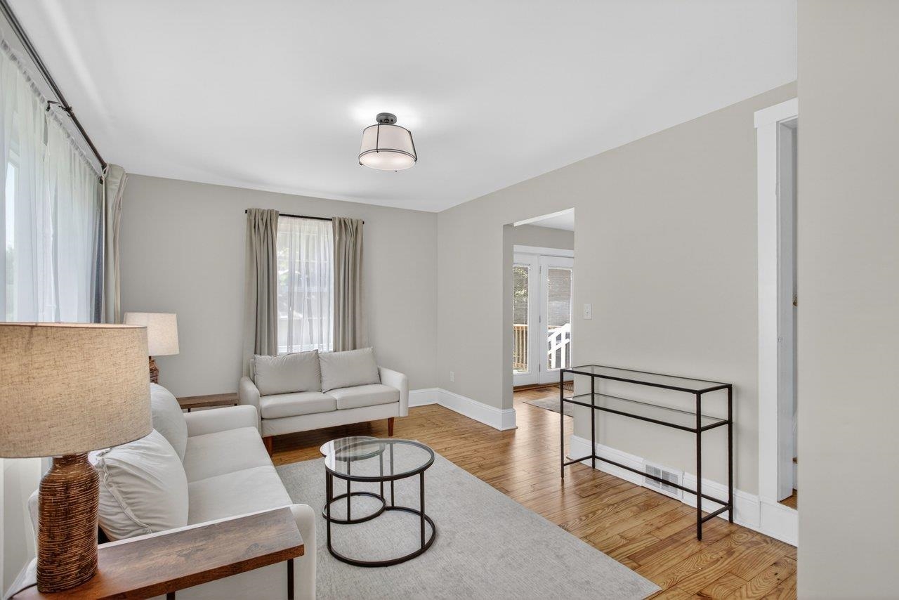 131 S WILLOW ST, HARRISONBURG, Virginia 22801, 4 Bedrooms Bedrooms, ,2 BathroomsBathrooms,Residential,131 S WILLOW ST,679215 MLS # 679215 131 S WILLOW ST, HARRISONBURG, Virginia 22801, 4 Bedrooms Bedrooms, ,2 BathroomsBathrooms,Residential,131 S WILLOW ST,679215 MLS # 679215