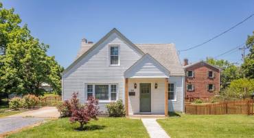131 S WILLOW ST, HARRISONBURG, Virginia 22801, 4 Bedrooms Bedrooms, ,2 BathroomsBathrooms,Residential,131 S WILLOW ST,679215 MLS # 679215