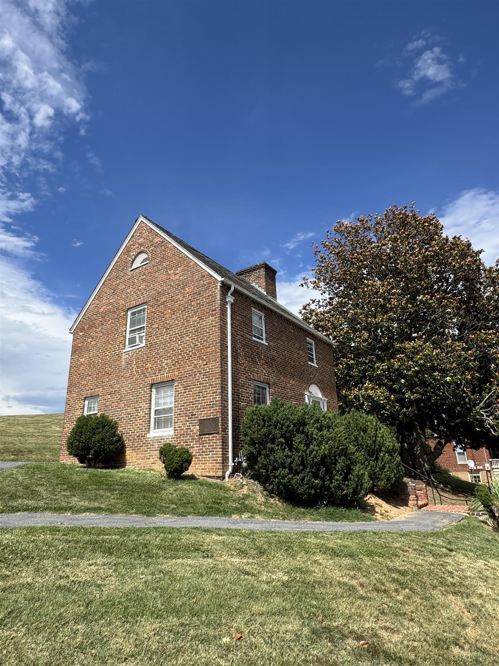 249 SYCAMORE ST, STAUNTON, Virginia 24401, 4 Bedrooms Bedrooms, ,2 BathroomsBathrooms,Residential,Scott House,249 SYCAMORE ST,679216 MLS # 679216 249 SYCAMORE ST, STAUNTON, Virginia 24401, 4 Bedrooms Bedrooms, ,2 BathroomsBathrooms,Residential,Scott House,249 SYCAMORE ST,679216 MLS # 679216