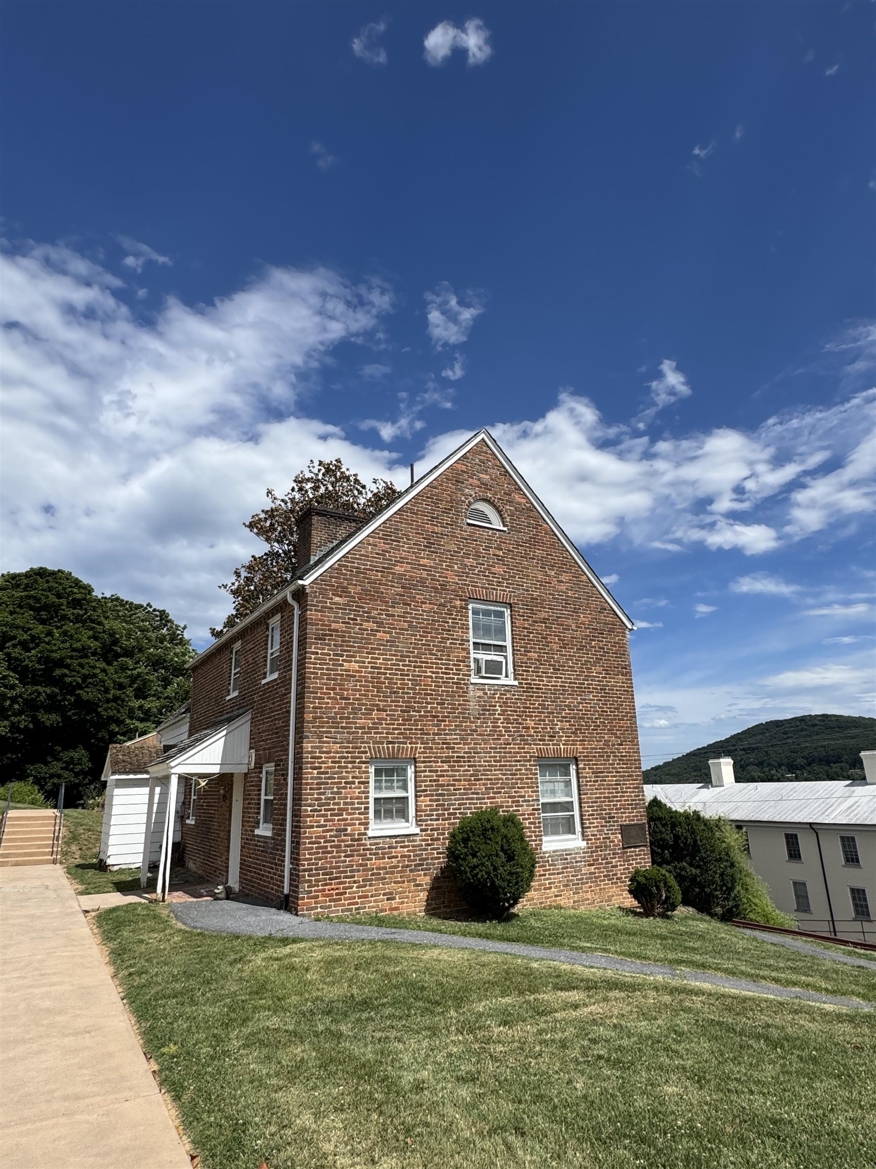 249 SYCAMORE ST, STAUNTON, Virginia 24401, 4 Bedrooms Bedrooms, ,2 BathroomsBathrooms,Residential,Scott House,249 SYCAMORE ST,679216 MLS # 679216 249 SYCAMORE ST, STAUNTON, Virginia 24401, 4 Bedrooms Bedrooms, ,2 BathroomsBathrooms,Residential,Scott House,249 SYCAMORE ST,679216 MLS # 679216