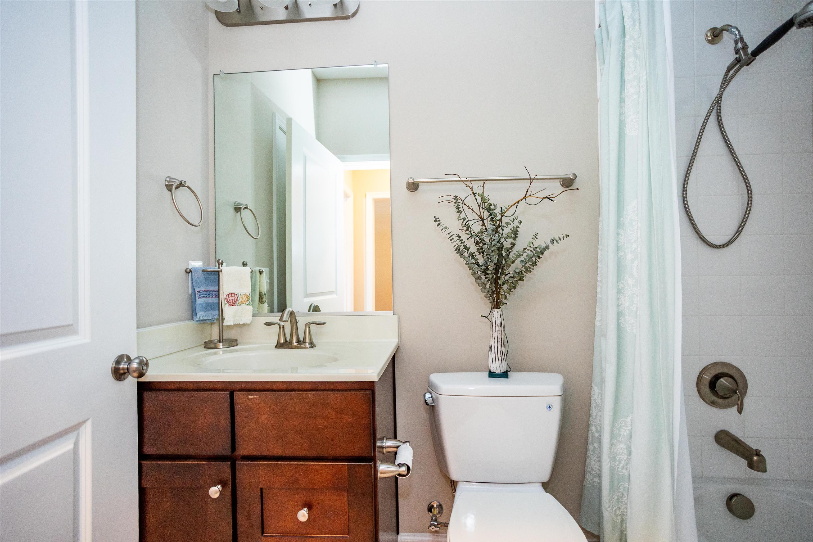 3018 PRESTON LAKE BLVD, ROCKINGHAM, Virginia 22801, 3 Bedrooms Bedrooms, ,3 BathroomsBathrooms,Residential,3018 PRESTON LAKE BLVD,679217 MLS # 679217 3018 PRESTON LAKE BLVD, ROCKINGHAM, Virginia 22801, 3 Bedrooms Bedrooms, ,3 BathroomsBathrooms,Residential,3018 PRESTON LAKE BLVD,679217 MLS # 679217