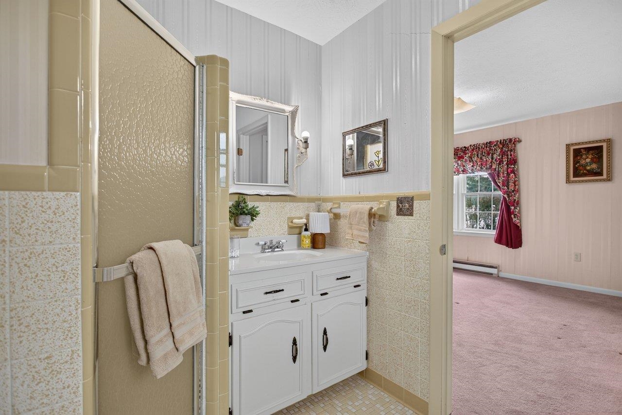 3604 WAVERLY HEIGHTS, ELKTON, Virginia 22827, 3 Bedrooms Bedrooms, ,2 BathroomsBathrooms,Residential,3604 WAVERLY HEIGHTS,679218 MLS # 679218 3604 WAVERLY HEIGHTS, ELKTON, Virginia 22827, 3 Bedrooms Bedrooms, ,2 BathroomsBathrooms,Residential,3604 WAVERLY HEIGHTS,679218 MLS # 679218