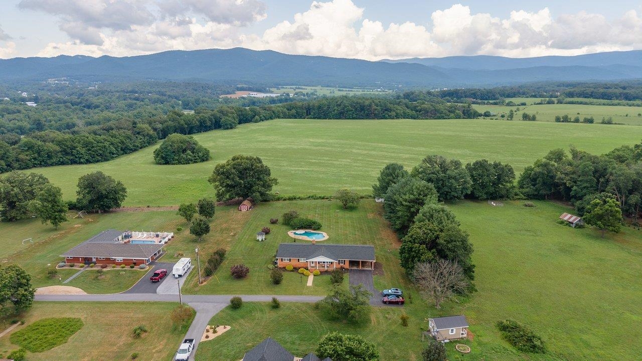 3604 WAVERLY HEIGHTS, ELKTON, Virginia 22827, 3 Bedrooms Bedrooms, ,2 BathroomsBathrooms,Residential,3604 WAVERLY HEIGHTS,679218 MLS # 679218 3604 WAVERLY HEIGHTS, ELKTON, Virginia 22827, 3 Bedrooms Bedrooms, ,2 BathroomsBathrooms,Residential,3604 WAVERLY HEIGHTS,679218 MLS # 679218