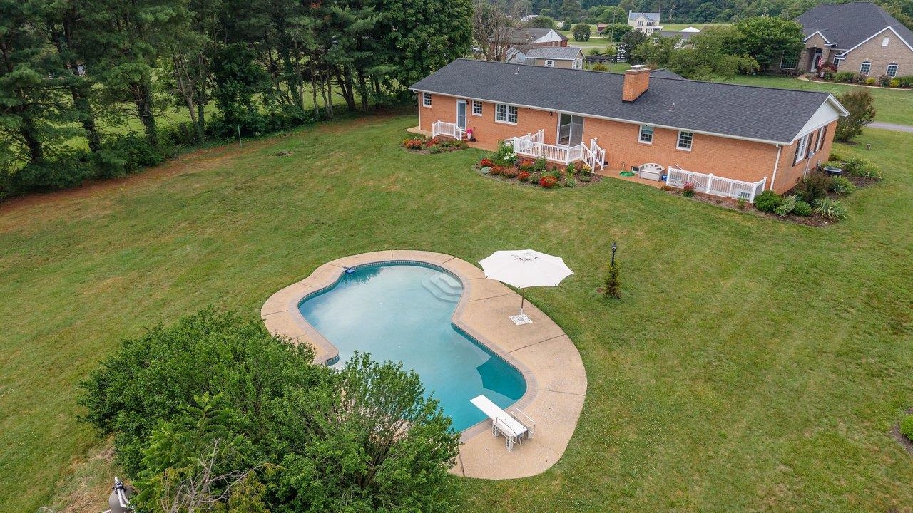 3604 WAVERLY HEIGHTS, ELKTON, Virginia 22827, 3 Bedrooms Bedrooms, ,2 BathroomsBathrooms,Residential,3604 WAVERLY HEIGHTS,679218 MLS # 679218 3604 WAVERLY HEIGHTS, ELKTON, Virginia 22827, 3 Bedrooms Bedrooms, ,2 BathroomsBathrooms,Residential,3604 WAVERLY HEIGHTS,679218 MLS # 679218