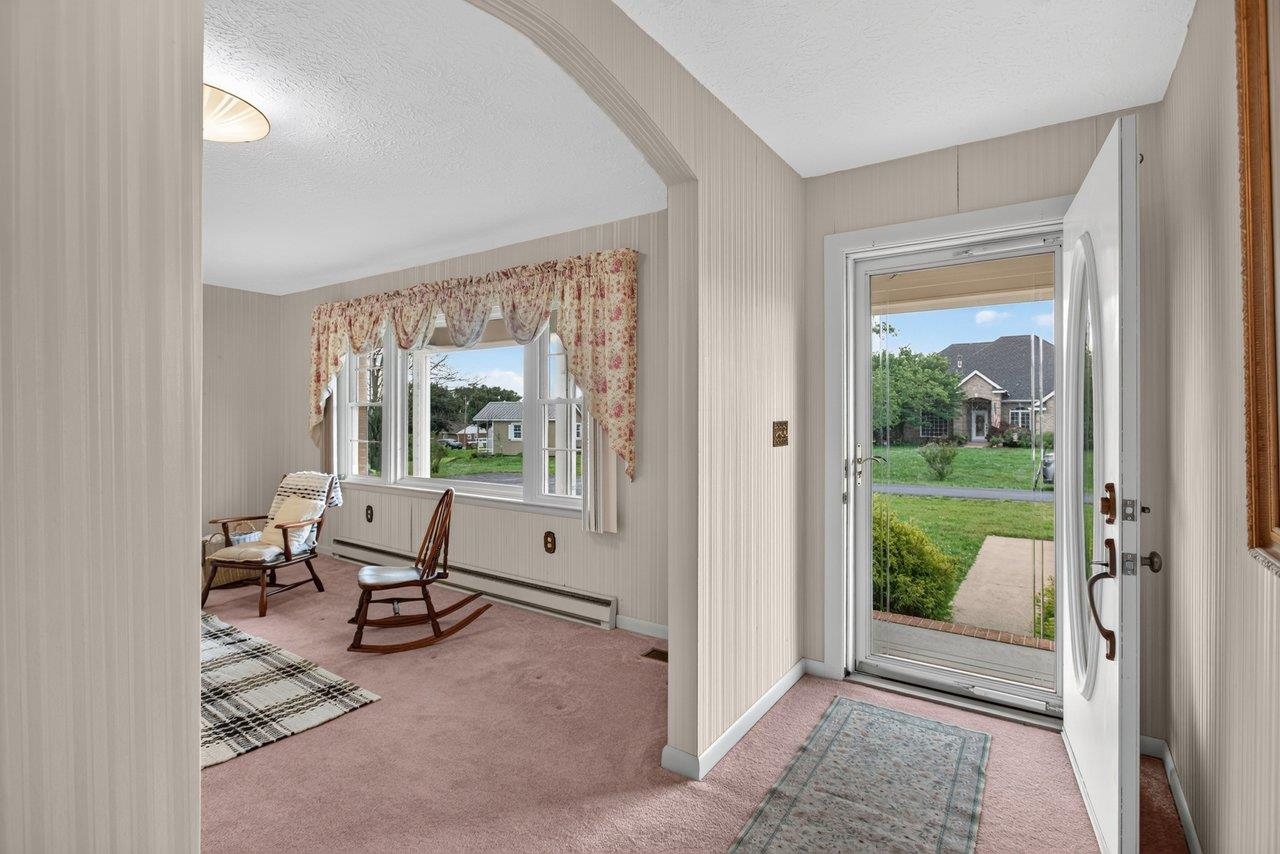 3604 WAVERLY HEIGHTS, ELKTON, Virginia 22827, 3 Bedrooms Bedrooms, ,2 BathroomsBathrooms,Residential,3604 WAVERLY HEIGHTS,679218 MLS # 679218 3604 WAVERLY HEIGHTS, ELKTON, Virginia 22827, 3 Bedrooms Bedrooms, ,2 BathroomsBathrooms,Residential,3604 WAVERLY HEIGHTS,679218 MLS # 679218