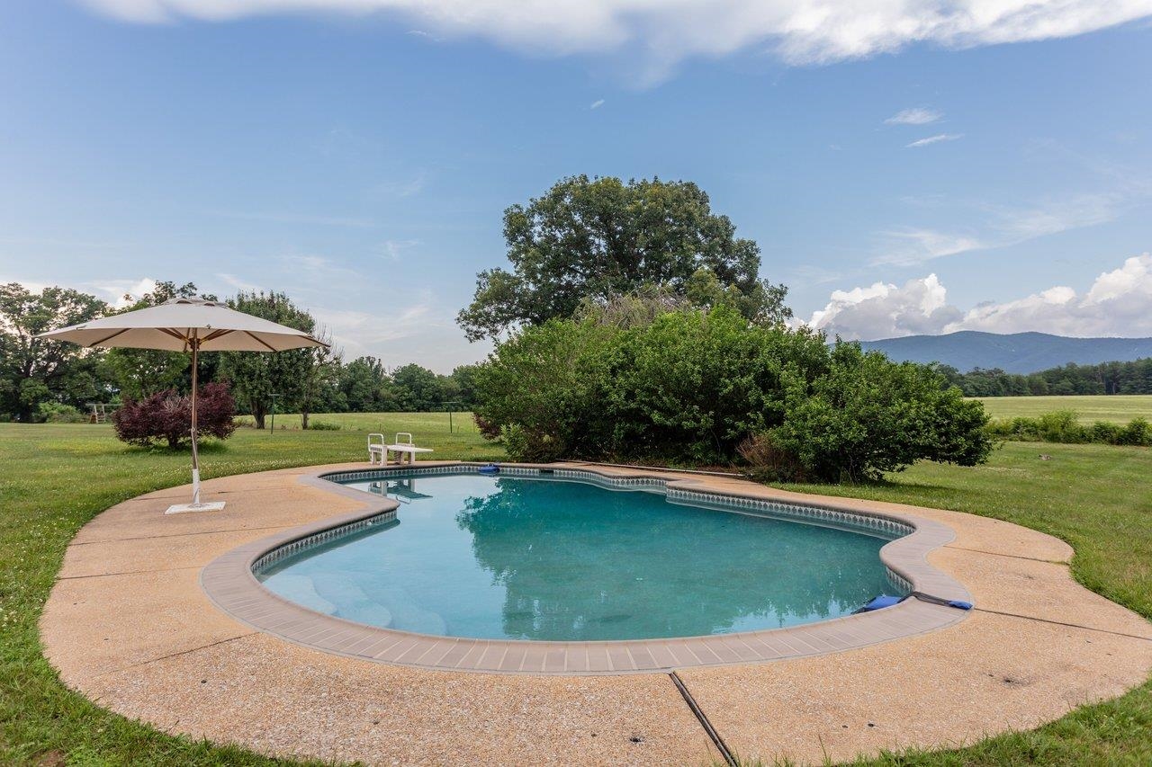 3604 WAVERLY HEIGHTS, ELKTON, Virginia 22827, 3 Bedrooms Bedrooms, ,2 BathroomsBathrooms,Residential,3604 WAVERLY HEIGHTS,679218 MLS # 679218 3604 WAVERLY HEIGHTS, ELKTON, Virginia 22827, 3 Bedrooms Bedrooms, ,2 BathroomsBathrooms,Residential,3604 WAVERLY HEIGHTS,679218 MLS # 679218