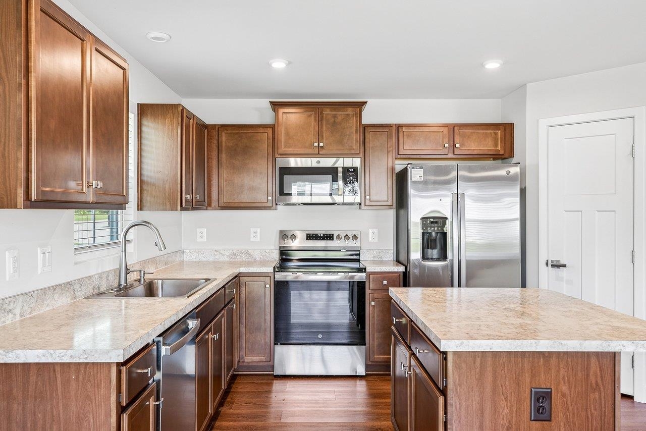 4761 HARDWELL ST, ROCKINGHAM, Virginia 22801, 3 Bedrooms Bedrooms, ,2 BathroomsBathrooms,Residential,Like New 3 Bedroom, 2 Bath Duplex on a Corner Lot,4761 HARDWELL ST,679222 MLS # 679222 4761 HARDWELL ST, ROCKINGHAM, Virginia 22801, 3 Bedrooms Bedrooms, ,2 BathroomsBathrooms,Residential,Like New 3 Bedroom, 2 Bath Duplex on a Corner Lot,4761 HARDWELL ST,679222 MLS # 679222