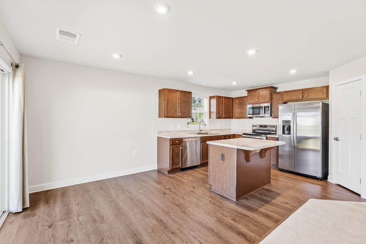 4761 HARDWELL ST, ROCKINGHAM, Virginia 22801, 3 Bedrooms Bedrooms, ,2 BathroomsBathrooms,Residential,Like New 3 Bedroom, 2 Bath Duplex on a Corner Lot,4761 HARDWELL ST,679222 MLS # 679222 4761 HARDWELL ST, ROCKINGHAM, Virginia 22801, 3 Bedrooms Bedrooms, ,2 BathroomsBathrooms,Residential,Like New 3 Bedroom, 2 Bath Duplex on a Corner Lot,4761 HARDWELL ST,679222 MLS # 679222