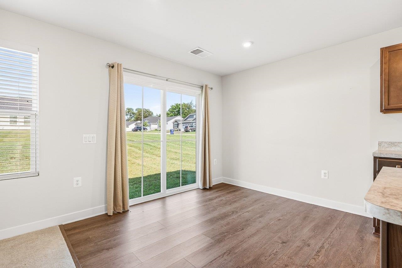 4761 HARDWELL ST, ROCKINGHAM, Virginia 22801, 3 Bedrooms Bedrooms, ,2 BathroomsBathrooms,Residential,Like New 3 Bedroom, 2 Bath Duplex on a Corner Lot,4761 HARDWELL ST,679222 MLS # 679222 4761 HARDWELL ST, ROCKINGHAM, Virginia 22801, 3 Bedrooms Bedrooms, ,2 BathroomsBathrooms,Residential,Like New 3 Bedroom, 2 Bath Duplex on a Corner Lot,4761 HARDWELL ST,679222 MLS # 679222