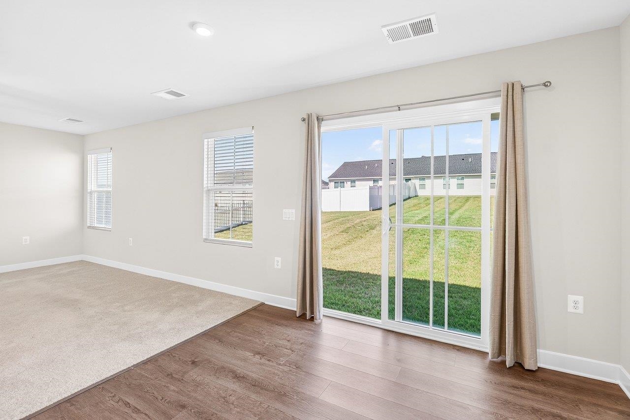 4761 HARDWELL ST, ROCKINGHAM, Virginia 22801, 3 Bedrooms Bedrooms, ,2 BathroomsBathrooms,Residential,Like New 3 Bedroom, 2 Bath Duplex on a Corner Lot,4761 HARDWELL ST,679222 MLS # 679222 4761 HARDWELL ST, ROCKINGHAM, Virginia 22801, 3 Bedrooms Bedrooms, ,2 BathroomsBathrooms,Residential,Like New 3 Bedroom, 2 Bath Duplex on a Corner Lot,4761 HARDWELL ST,679222 MLS # 679222