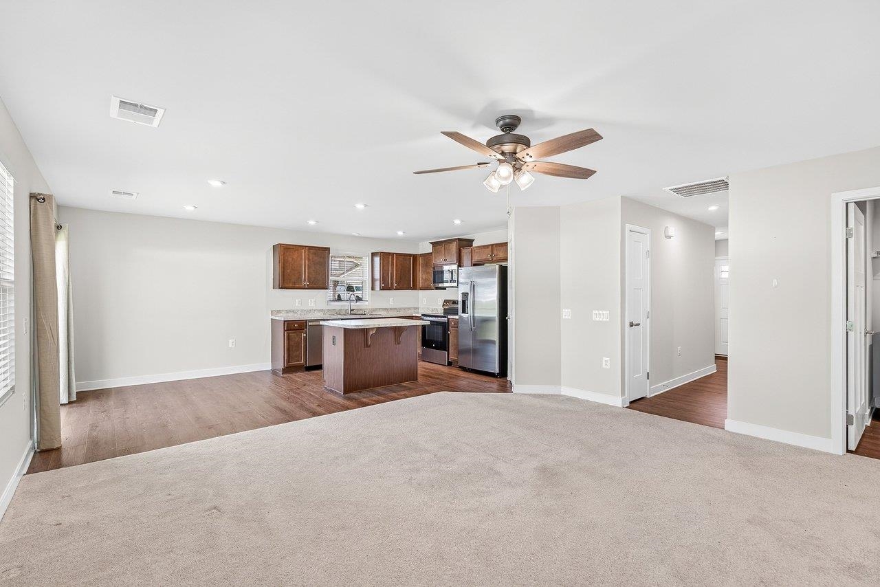 4761 HARDWELL ST, ROCKINGHAM, Virginia 22801, 3 Bedrooms Bedrooms, ,2 BathroomsBathrooms,Residential,Like New 3 Bedroom, 2 Bath Duplex on a Corner Lot,4761 HARDWELL ST,679222 MLS # 679222 4761 HARDWELL ST, ROCKINGHAM, Virginia 22801, 3 Bedrooms Bedrooms, ,2 BathroomsBathrooms,Residential,Like New 3 Bedroom, 2 Bath Duplex on a Corner Lot,4761 HARDWELL ST,679222 MLS # 679222