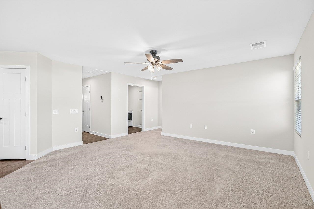 4761 HARDWELL ST, ROCKINGHAM, Virginia 22801, 3 Bedrooms Bedrooms, ,2 BathroomsBathrooms,Residential,Like New 3 Bedroom, 2 Bath Duplex on a Corner Lot,4761 HARDWELL ST,679222 MLS # 679222 4761 HARDWELL ST, ROCKINGHAM, Virginia 22801, 3 Bedrooms Bedrooms, ,2 BathroomsBathrooms,Residential,Like New 3 Bedroom, 2 Bath Duplex on a Corner Lot,4761 HARDWELL ST,679222 MLS # 679222