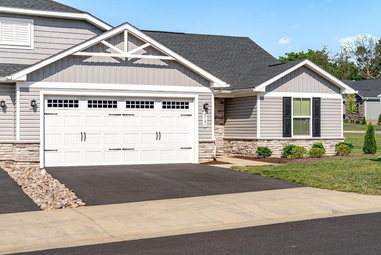 4761 HARDWELL ST, ROCKINGHAM, Virginia 22801, 3 Bedrooms Bedrooms, ,2 BathroomsBathrooms,Residential,Like New 3 Bedroom, 2 Bath Duplex on a Corner Lot,4761 HARDWELL ST,679222 MLS # 679222 4761 HARDWELL ST, ROCKINGHAM, Virginia 22801, 3 Bedrooms Bedrooms, ,2 BathroomsBathrooms,Residential,Like New 3 Bedroom, 2 Bath Duplex on a Corner Lot,4761 HARDWELL ST,679222 MLS # 679222
