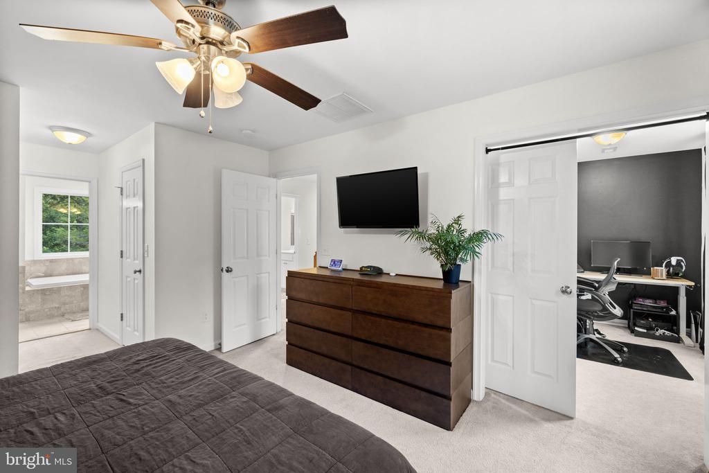 7035 SNAPPERS TRL, CASTLETON, Virginia 22716, 3 Bedrooms Bedrooms, ,2 BathroomsBathrooms,Residential,7035 SNAPPERS TRL,VACU2014134 MLS # VACU2014134 7035 SNAPPERS TRL, CASTLETON, Virginia 22716, 3 Bedrooms Bedrooms, ,2 BathroomsBathrooms,Residential,7035 SNAPPERS TRL,VACU2014134 MLS # VACU2014134