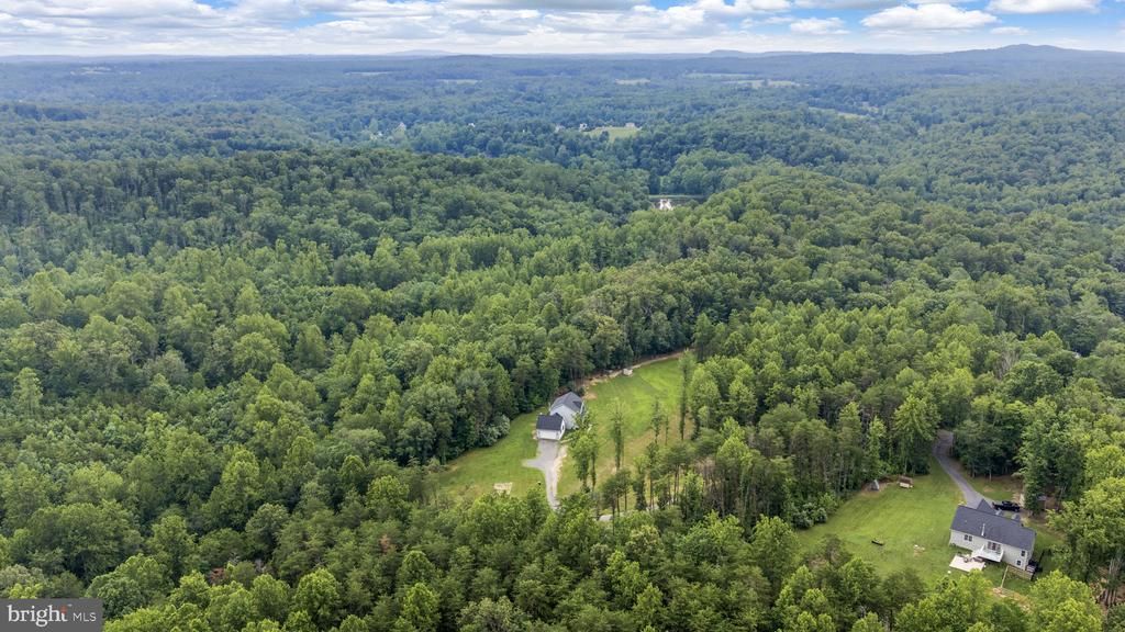 7035 SNAPPERS TRL, CASTLETON, Virginia 22716, 3 Bedrooms Bedrooms, ,2 BathroomsBathrooms,Residential,7035 SNAPPERS TRL,VACU2014134 MLS # VACU2014134 7035 SNAPPERS TRL, CASTLETON, Virginia 22716, 3 Bedrooms Bedrooms, ,2 BathroomsBathrooms,Residential,7035 SNAPPERS TRL,VACU2014134 MLS # VACU2014134