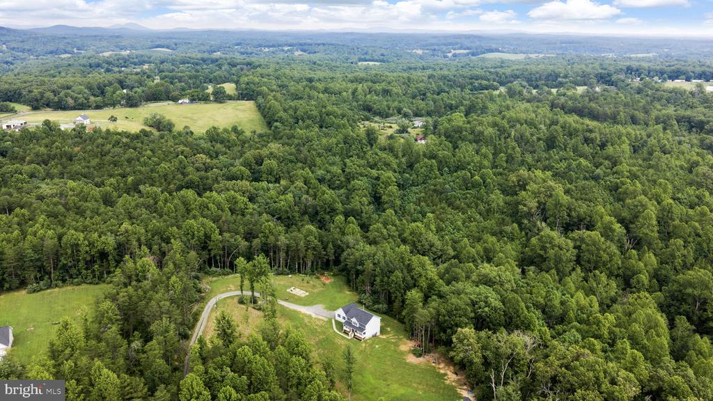 7035 SNAPPERS TRL, CASTLETON, Virginia 22716, 3 Bedrooms Bedrooms, ,2 BathroomsBathrooms,Residential,7035 SNAPPERS TRL,VACU2014134 MLS # VACU2014134 7035 SNAPPERS TRL, CASTLETON, Virginia 22716, 3 Bedrooms Bedrooms, ,2 BathroomsBathrooms,Residential,7035 SNAPPERS TRL,VACU2014134 MLS # VACU2014134