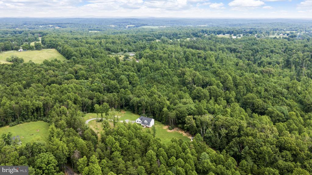 7035 SNAPPERS TRL, CASTLETON, Virginia 22716, 3 Bedrooms Bedrooms, ,2 BathroomsBathrooms,Residential,7035 SNAPPERS TRL,VACU2014134 MLS # VACU2014134 7035 SNAPPERS TRL, CASTLETON, Virginia 22716, 3 Bedrooms Bedrooms, ,2 BathroomsBathrooms,Residential,7035 SNAPPERS TRL,VACU2014134 MLS # VACU2014134