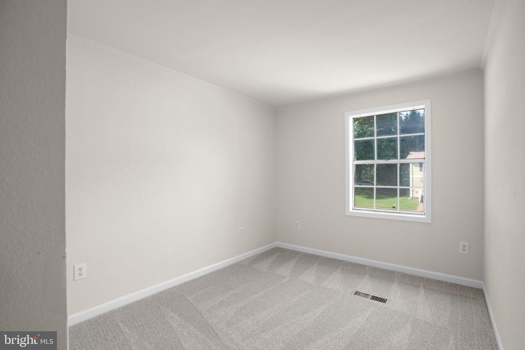 1804 PICADILLY CIRCUS, CULPEPER, Virginia 22701, 3 Bedrooms Bedrooms, ,1 BathroomBathrooms,Residential,1804 PICADILLY CIRCUS,VACU2014200 MLS # VACU2014200 1804 PICADILLY CIRCUS, CULPEPER, Virginia 22701, 3 Bedrooms Bedrooms, ,1 BathroomBathrooms,Residential,1804 PICADILLY CIRCUS,VACU2014200 MLS # VACU2014200