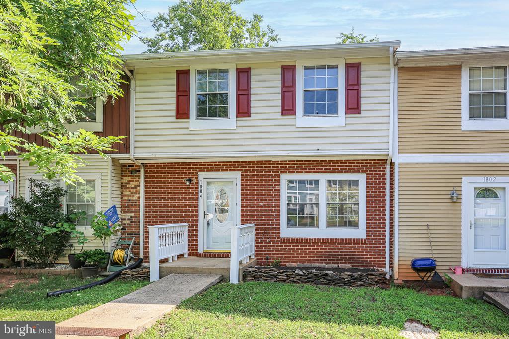 1804 PICADILLY CIRCUS, CULPEPER, Virginia 22701, 3 Bedrooms Bedrooms, ,1 BathroomBathrooms,Residential,1804 PICADILLY CIRCUS,VACU2014200 MLS # VACU2014200 1804 PICADILLY CIRCUS, CULPEPER, Virginia 22701, 3 Bedrooms Bedrooms, ,1 BathroomBathrooms,Residential,1804 PICADILLY CIRCUS,VACU2014200 MLS # VACU2014200