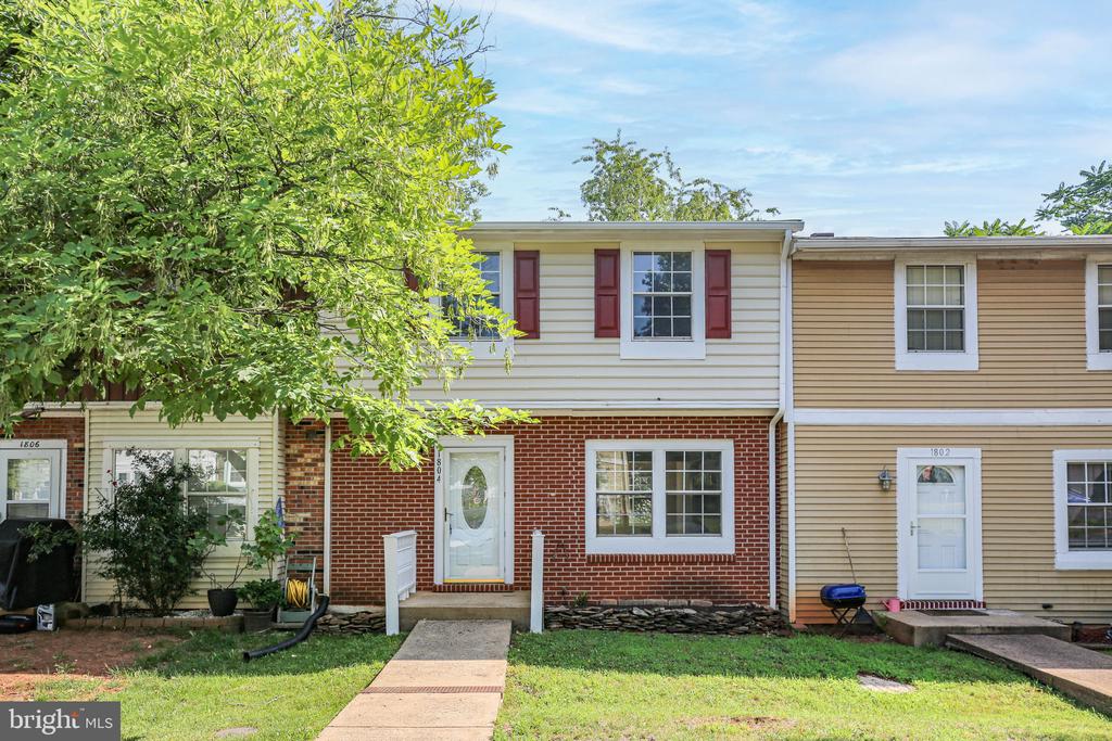 1804 PICADILLY CIRCUS, CULPEPER, Virginia 22701, 3 Bedrooms Bedrooms, ,1 BathroomBathrooms,Residential,1804 PICADILLY CIRCUS,VACU2014200 MLS # VACU2014200 1804 PICADILLY CIRCUS, CULPEPER, Virginia 22701, 3 Bedrooms Bedrooms, ,1 BathroomBathrooms,Residential,1804 PICADILLY CIRCUS,VACU2014200 MLS # VACU2014200