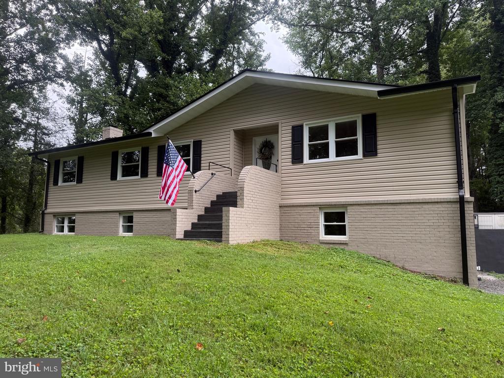 8093 MEETZE RD, WARRENTON, Virginia 20187, 4 Bedrooms Bedrooms, ,3 BathroomsBathrooms,Residential,8093 MEETZE RD,VAFQ2022886 MLS # VAFQ2022886 8093 MEETZE RD, WARRENTON, Virginia 20187, 4 Bedrooms Bedrooms, ,3 BathroomsBathrooms,Residential,8093 MEETZE RD,VAFQ2022886 MLS # VAFQ2022886