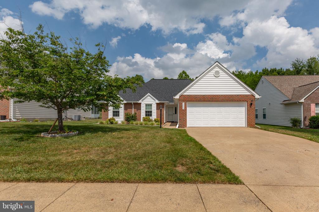 11513 ABINGDON CT, FREDERICKSBURG, Virginia 22407, 4 Bedrooms Bedrooms, ,2 BathroomsBathrooms,Residential,11513 ABINGDON CT,VASP2043142 MLS # VASP2043142