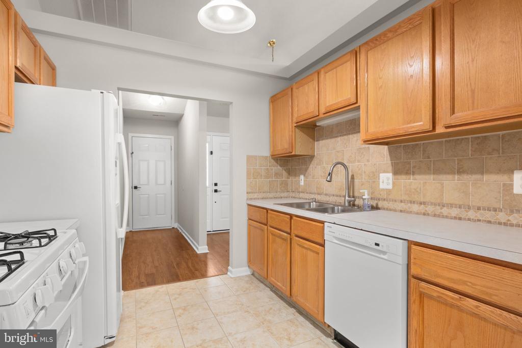 11513 ABINGDON CT, FREDERICKSBURG, Virginia 22407, 4 Bedrooms Bedrooms, ,2 BathroomsBathrooms,Residential,11513 ABINGDON CT,VASP2043142 MLS # VASP2043142 11513 ABINGDON CT, FREDERICKSBURG, Virginia 22407, 4 Bedrooms Bedrooms, ,2 BathroomsBathrooms,Residential,11513 ABINGDON CT,VASP2043142 MLS # VASP2043142