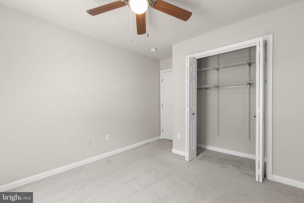 11513 ABINGDON CT, FREDERICKSBURG, Virginia 22407, 4 Bedrooms Bedrooms, ,2 BathroomsBathrooms,Residential,11513 ABINGDON CT,VASP2043142 MLS # VASP2043142 11513 ABINGDON CT, FREDERICKSBURG, Virginia 22407, 4 Bedrooms Bedrooms, ,2 BathroomsBathrooms,Residential,11513 ABINGDON CT,VASP2043142 MLS # VASP2043142