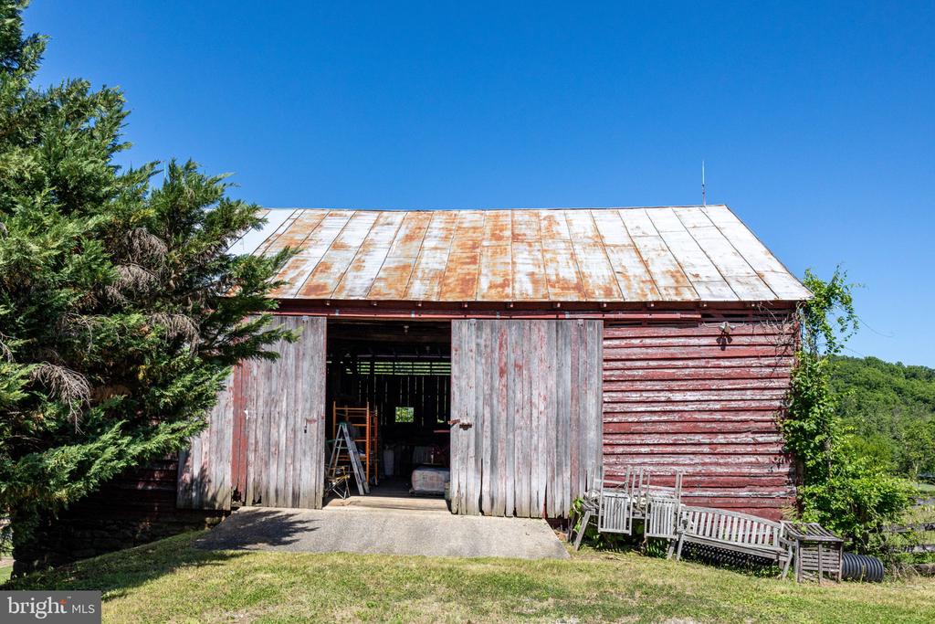 3257 IDA RD, LURAY, Virginia 22835, 3 Bedrooms Bedrooms, ,2 BathroomsBathrooms,Residential,3257 IDA RD,VAPA2006618 MLS # VAPA2006618 3257 IDA RD, LURAY, Virginia 22835, 3 Bedrooms Bedrooms, ,2 BathroomsBathrooms,Residential,3257 IDA RD,VAPA2006618 MLS # VAPA2006618
