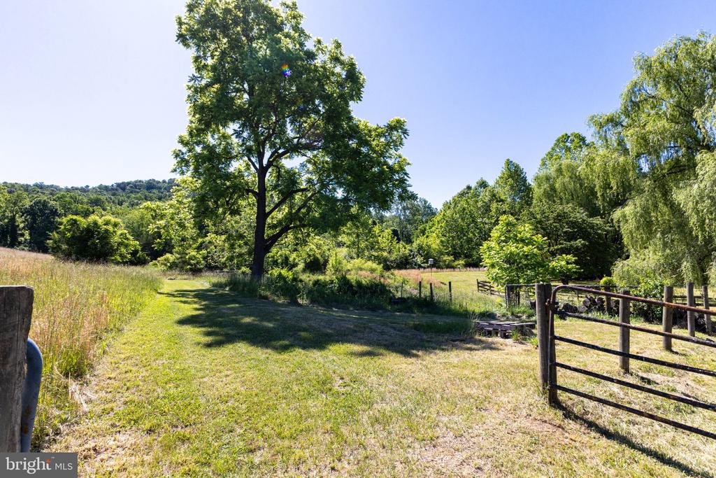 3257 IDA RD, LURAY, Virginia 22835, 3 Bedrooms Bedrooms, ,2 BathroomsBathrooms,Residential,3257 IDA RD,VAPA2006618 MLS # VAPA2006618 3257 IDA RD, LURAY, Virginia 22835, 3 Bedrooms Bedrooms, ,2 BathroomsBathrooms,Residential,3257 IDA RD,VAPA2006618 MLS # VAPA2006618