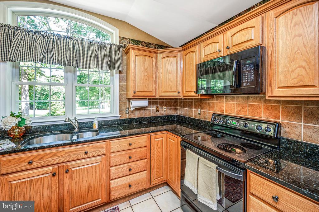 403 GOLD VALLEY RD, LOCUST GROVE, Virginia 22508, 4 Bedrooms Bedrooms, ,3 BathroomsBathrooms,Residential,403 GOLD VALLEY RD,VAOR2014674 MLS # VAOR2014674 403 GOLD VALLEY RD, LOCUST GROVE, Virginia 22508, 4 Bedrooms Bedrooms, ,3 BathroomsBathrooms,Residential,403 GOLD VALLEY RD,VAOR2014674 MLS # VAOR2014674